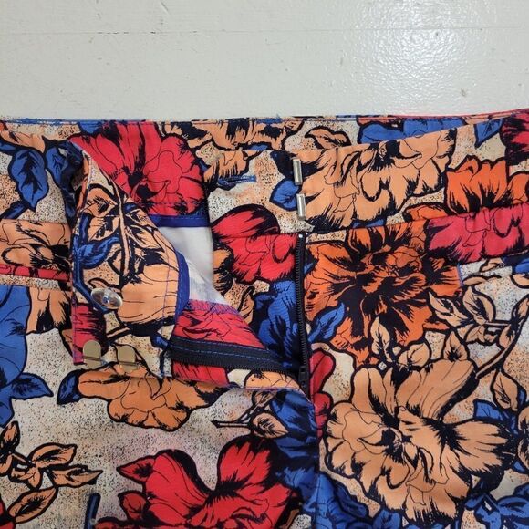 RW&CO. Floral shirts - Picture 3 of 7